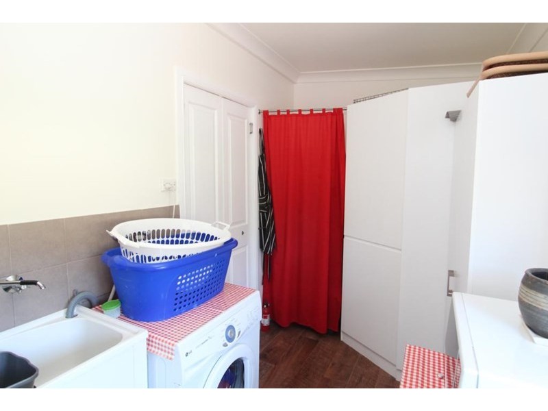 25 Robinson Street, Jennings NSW 2372