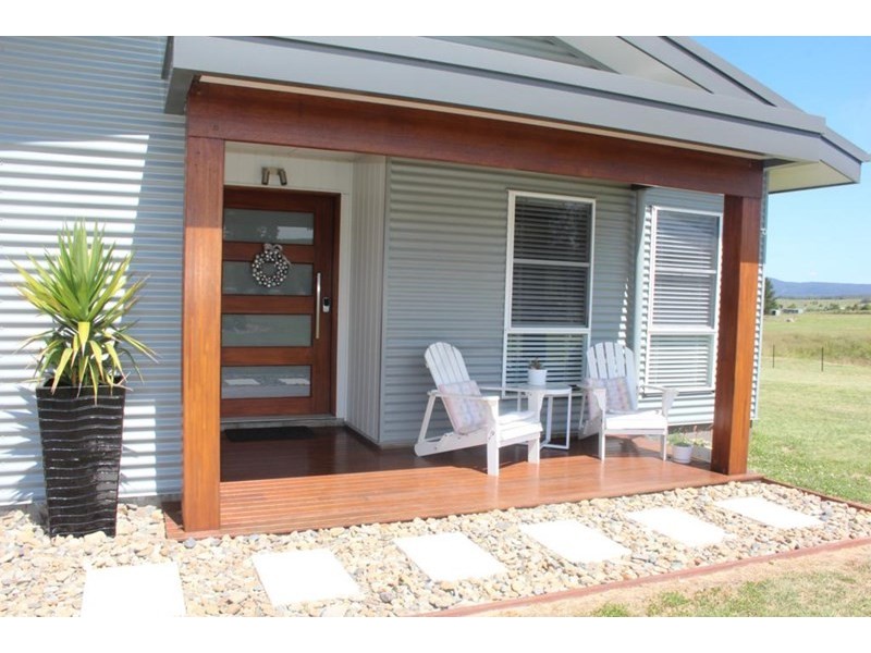 27 Millers Lane, Tenterfield NSW 2372