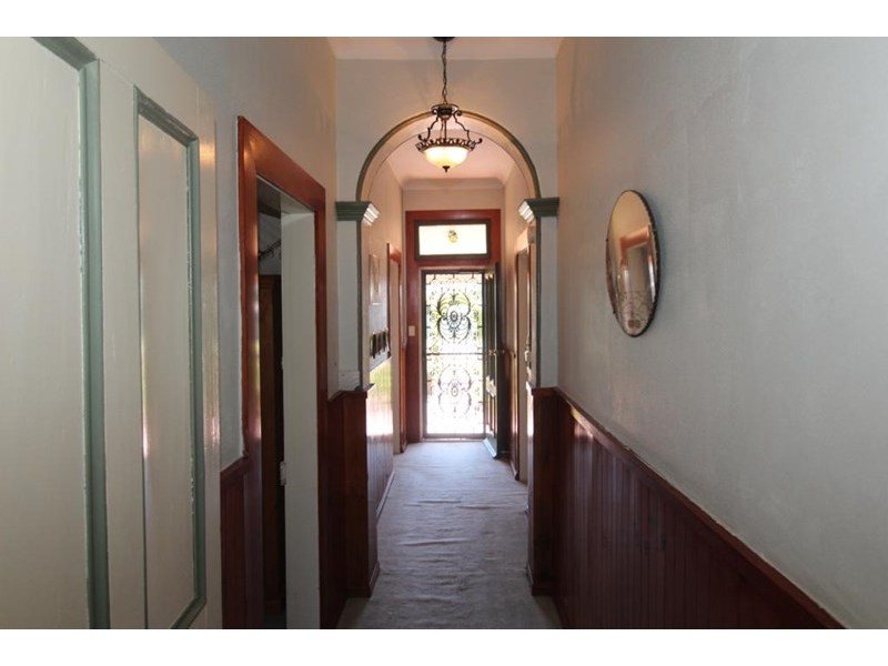 102 Bulwer Street, Tenterfield NSW 2372