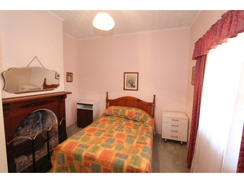 102 Bulwer Street, Tenterfield NSW 2372