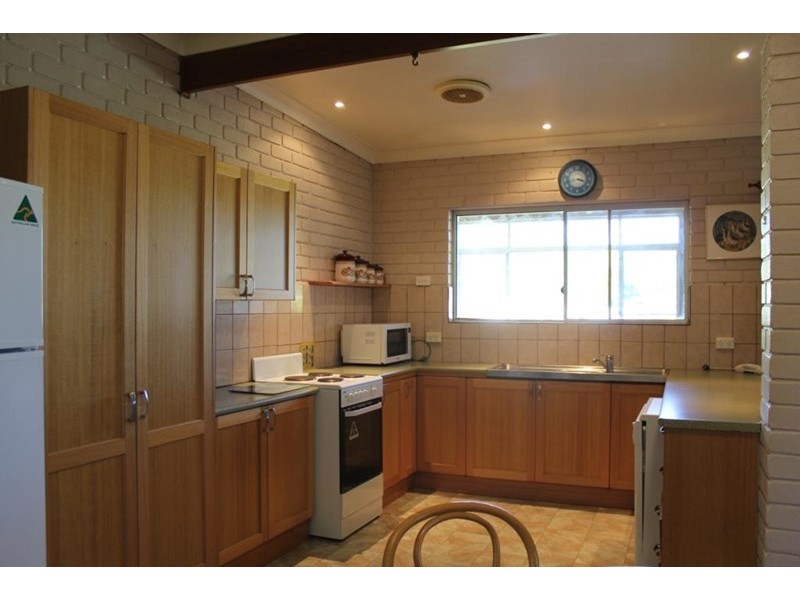 102 Bulwer Street, Tenterfield NSW 2372