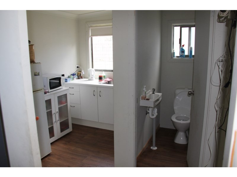 1-9 Manners Street, Tenterfield NSW 2372