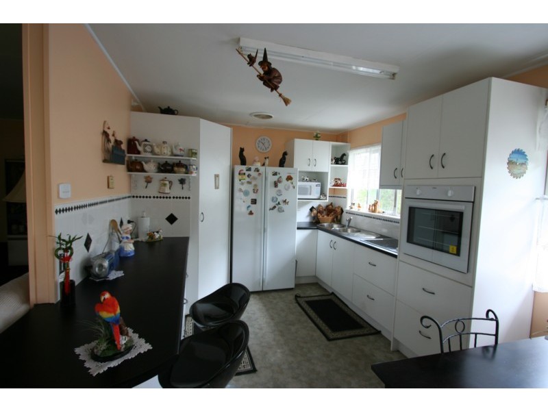 36 Molesworth Street, Tenterfield NSW 2372