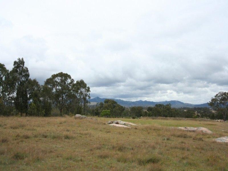 13-43 New England Highway, Tenterfield NSW 2372