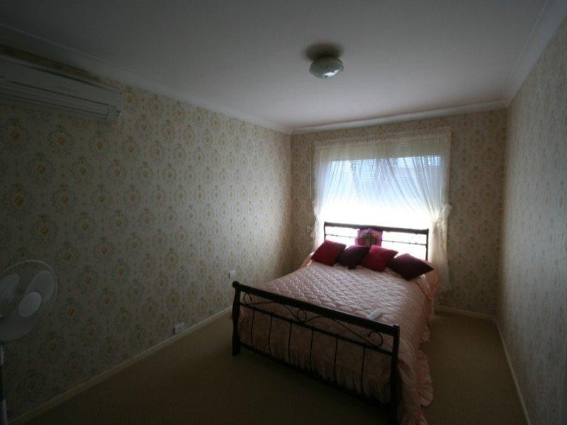 127 Miles Street, Tenterfield NSW 2372