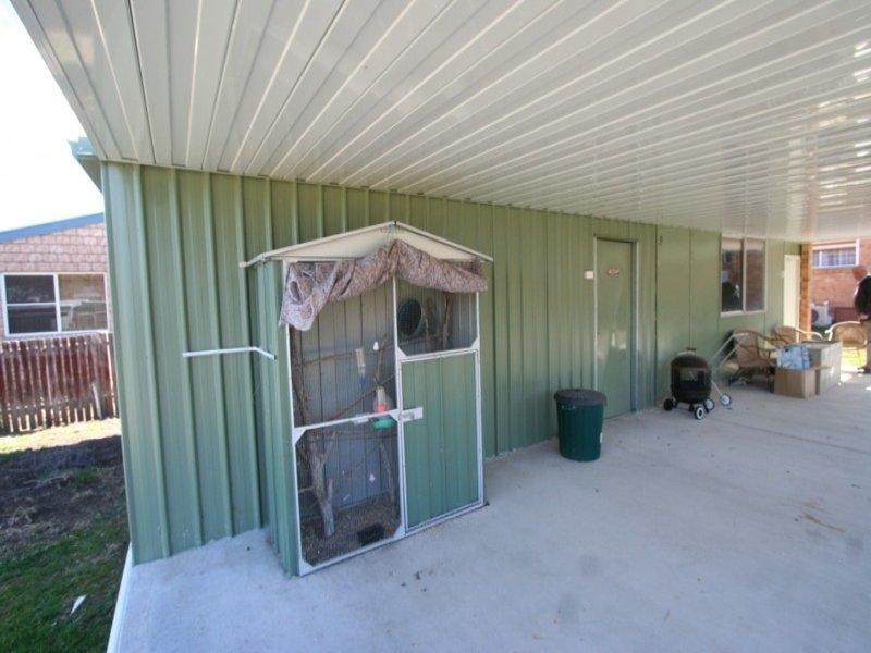 127 Miles Street, Tenterfield NSW 2372