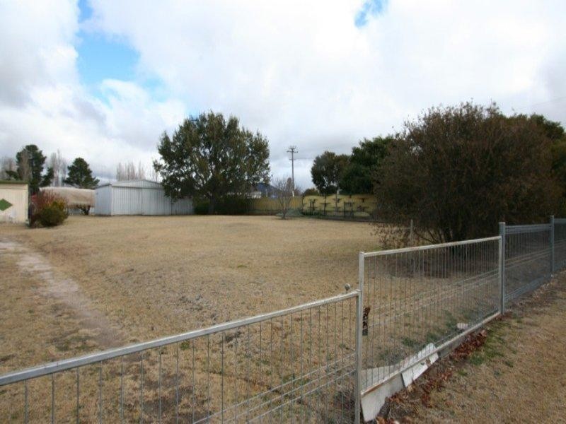 3 High Street, Tenterfield NSW 2372