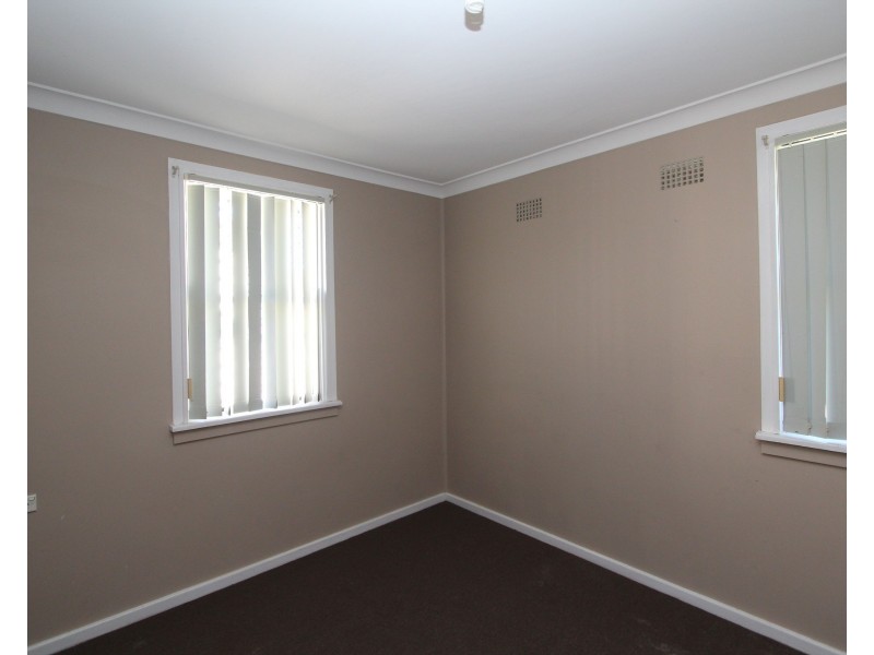 2 Kiely Street, Tenterfield NSW 2372
