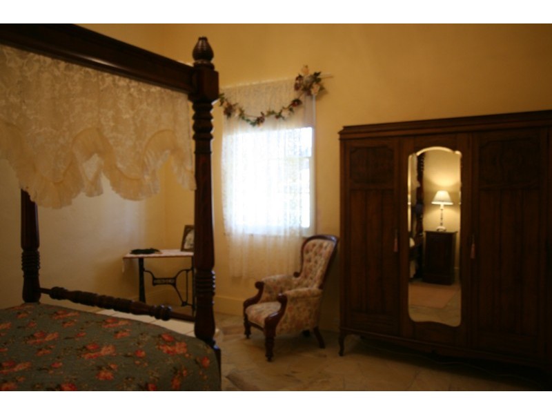 52 Molesworth Street, Tenterfield NSW 2372