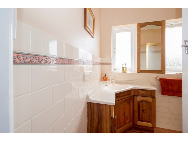 8866 New England Highway, Tenterfield NSW 2372