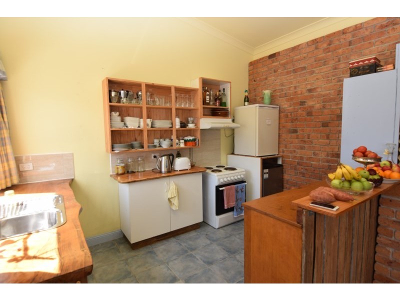 150 Molesworth Street, Tenterfield NSW 2372