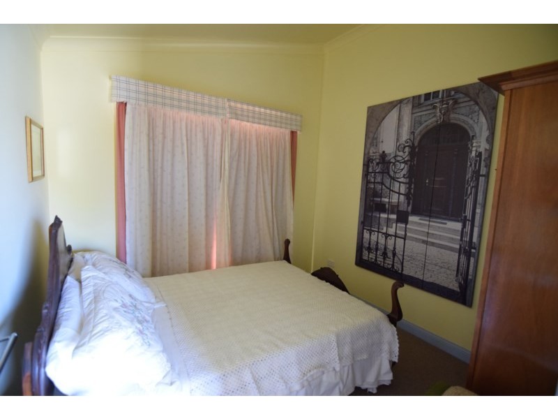 150 Molesworth Street, Tenterfield NSW 2372