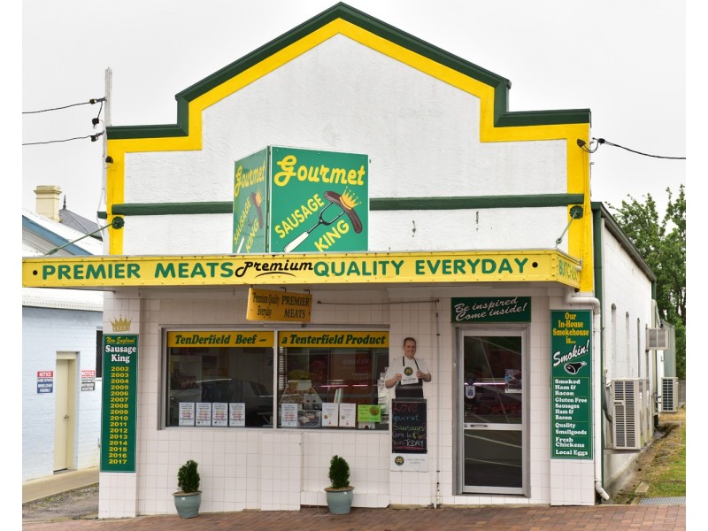 118 High Street, Tenterfield NSW 2372