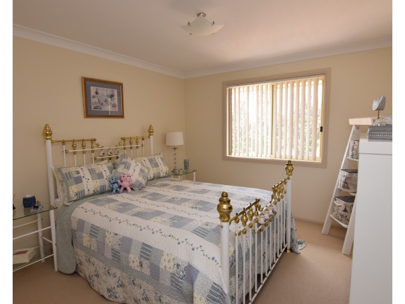 70 Riley Street, Tenterfield NSW 2372