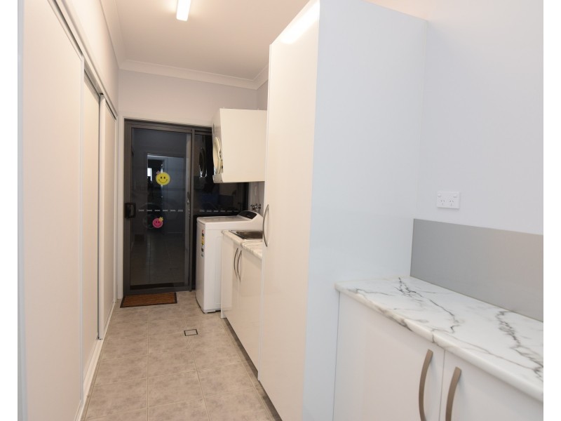 90 Neagles Lane, Tenterfield NSW 2372