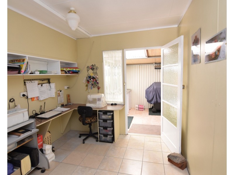 223 Douglas Street, Tenterfield NSW 2372