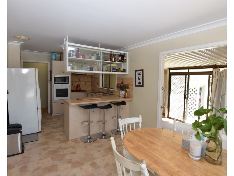 80 Logan Street, Tenterfield NSW 2372