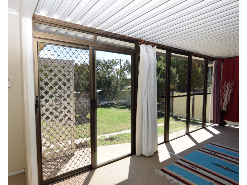 80 Logan Street, Tenterfield NSW 2372