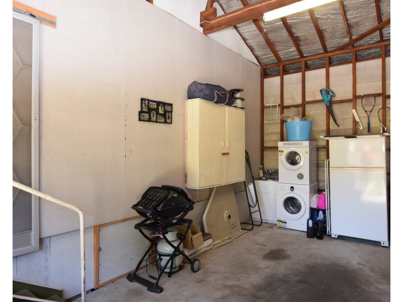 80 Logan Street, Tenterfield NSW 2372