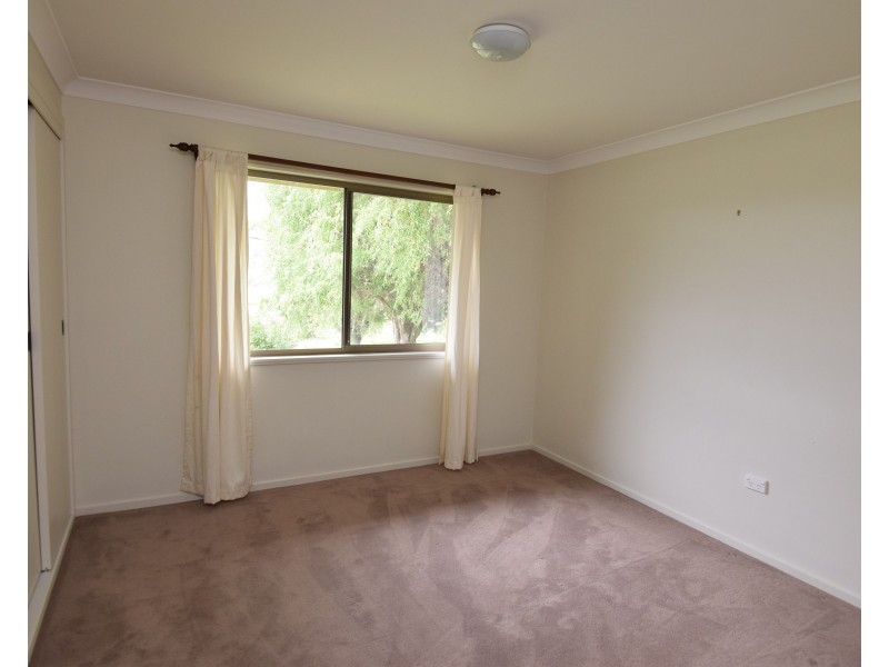 49 Holleys Road, Tenterfield NSW 2372