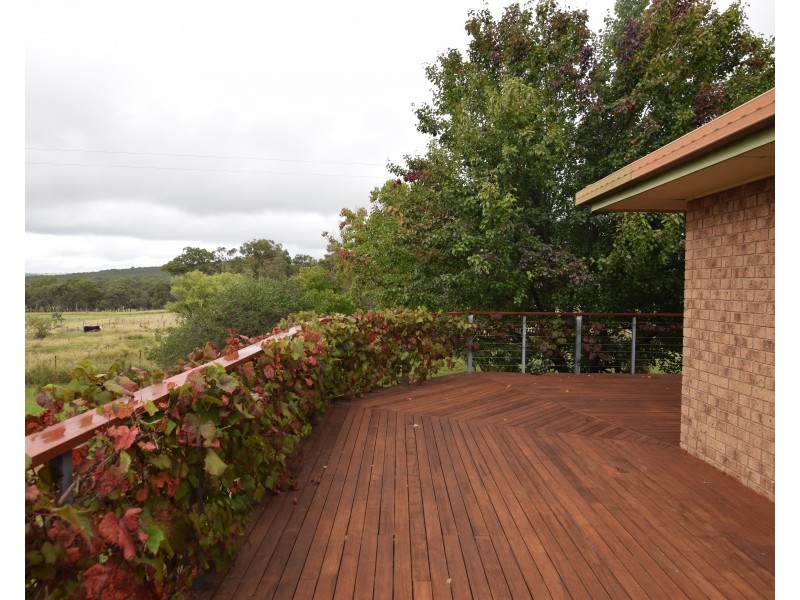 49 Holleys Road, Tenterfield NSW 2372