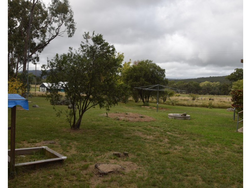 49 Holleys Road, Tenterfield NSW 2372