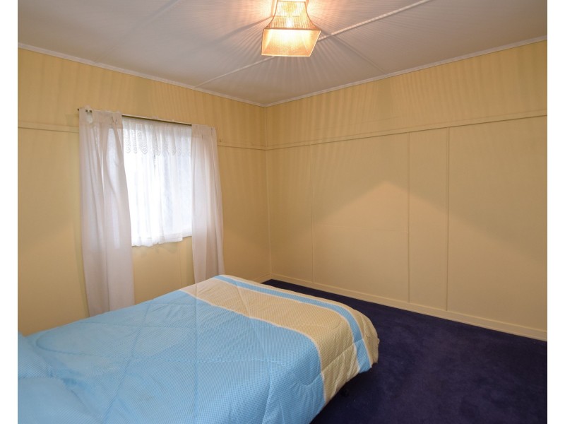 51 Tenterfield Street, Wallangarra QLD 4383