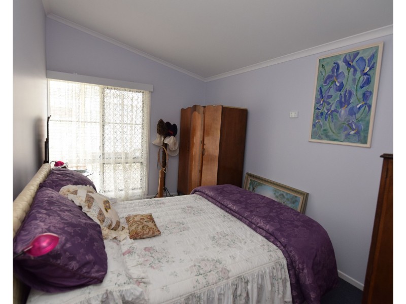 60 Rockwell Street, Wallangarra QLD 4383