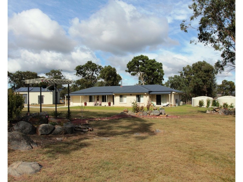 59 SCHRODERS Road, Tenterfield NSW 2372