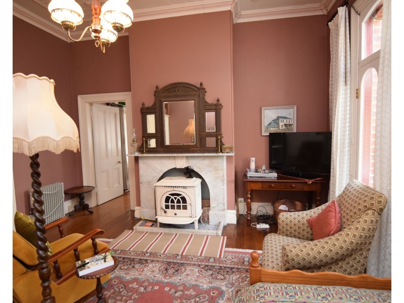 91 Rouse Street, Tenterfield NSW 2372