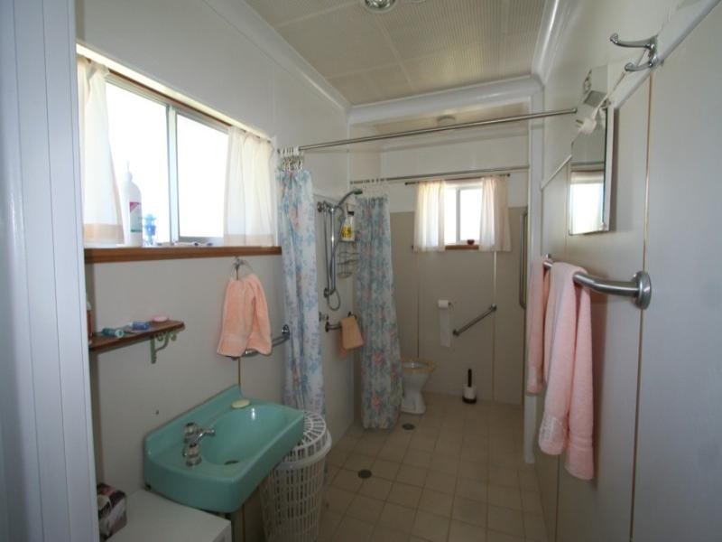 124 East Street, Tenterfield NSW 2372