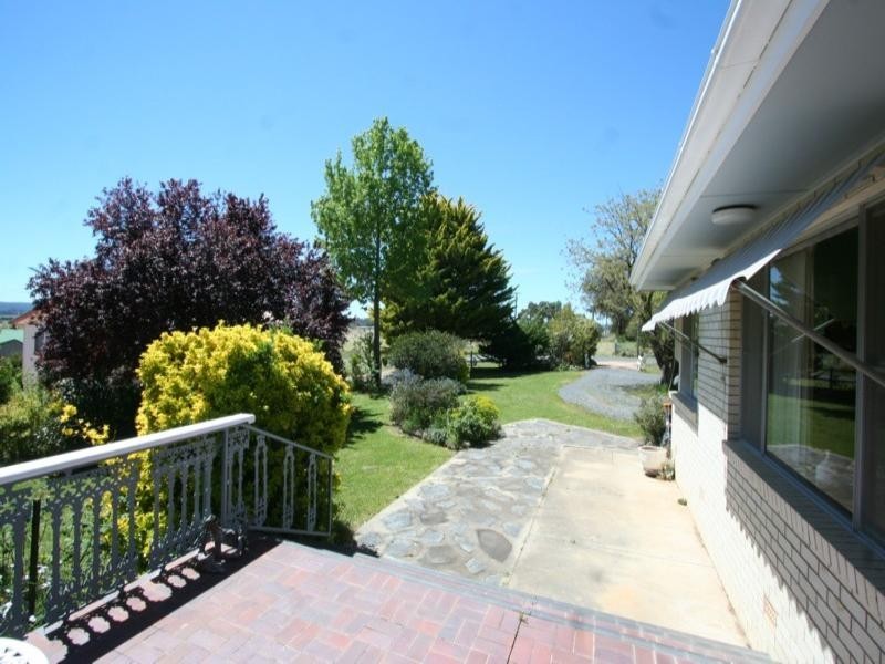 124 East Street, Tenterfield NSW 2372