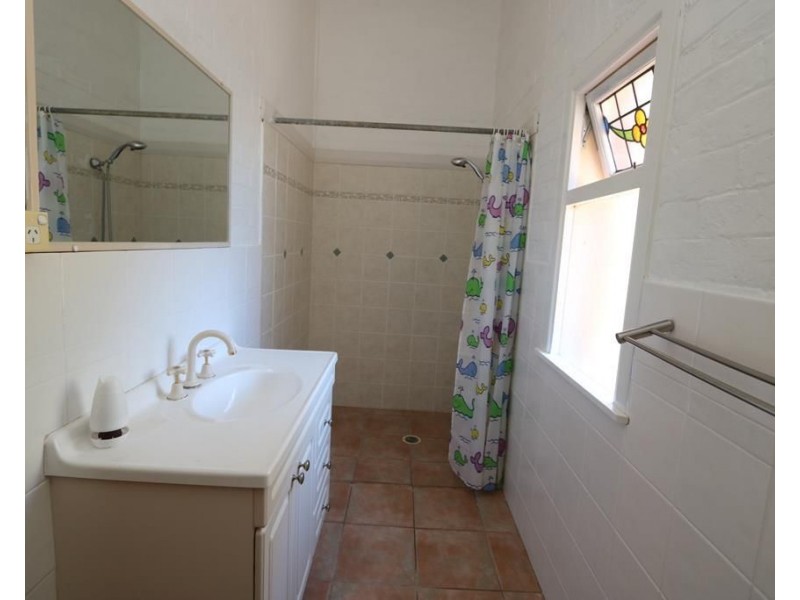 50 Wood Street, Tenterfield NSW 2372