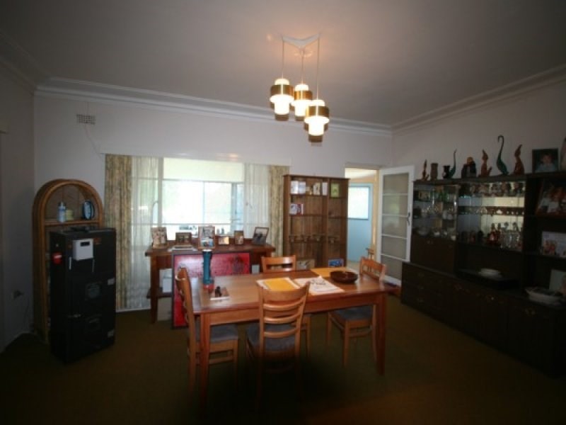 77 Cowper Street, Tenterfield NSW 2372