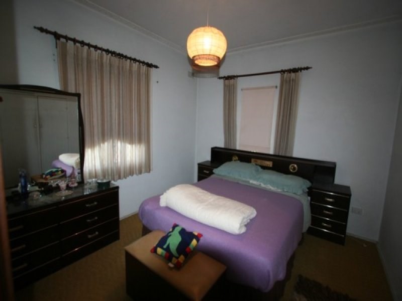 77 Cowper Street, Tenterfield NSW 2372