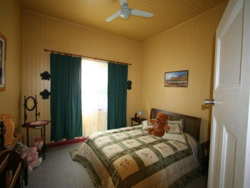 72 Martin Street, Tenterfield NSW 2372