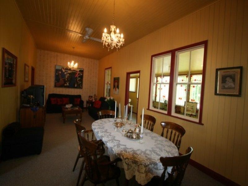 72 Martin Street, Tenterfield NSW 2372