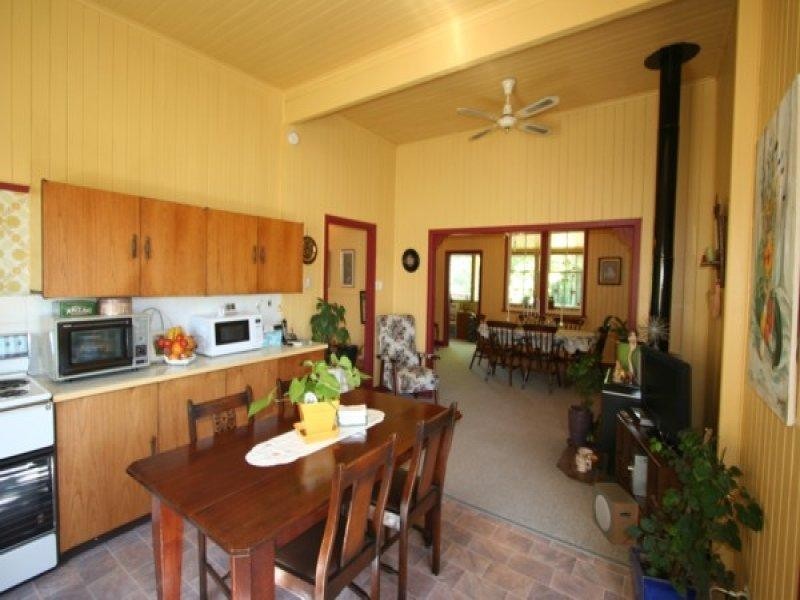 72 Martin Street, Tenterfield NSW 2372