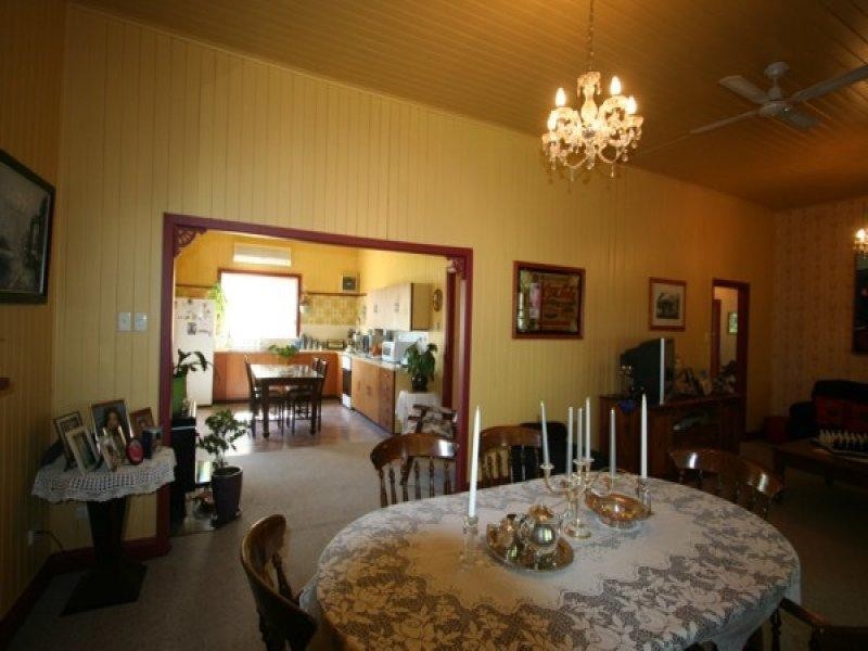 72 Martin Street, Tenterfield NSW 2372