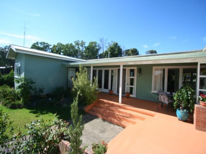 139 Miles Street, Tenterfield NSW 2372