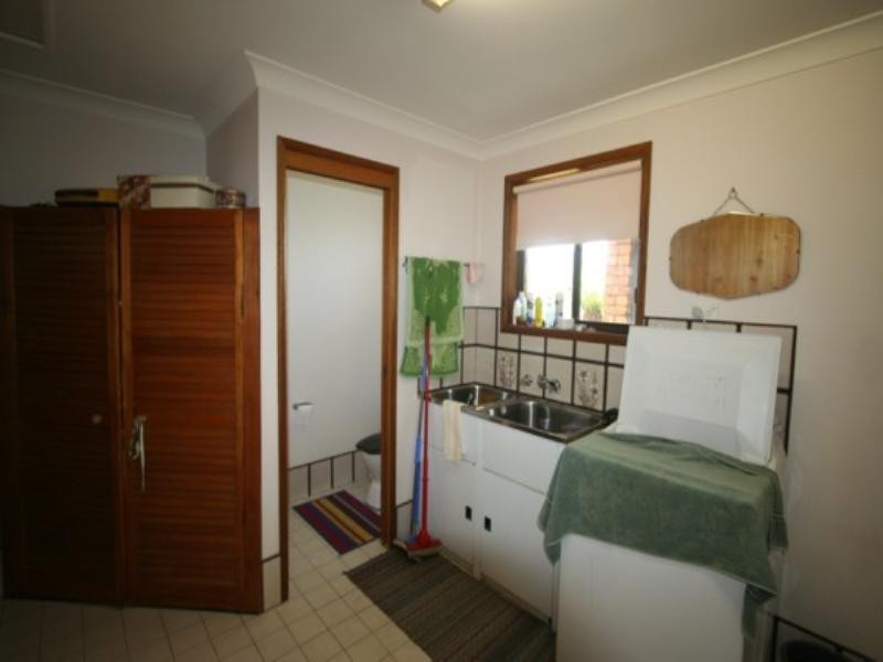 18 Wood Street, Tenterfield NSW 2372