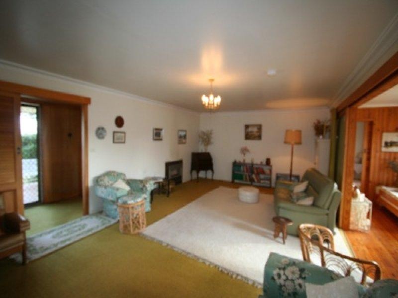 100 Martin Street, Tenterfield NSW 2372