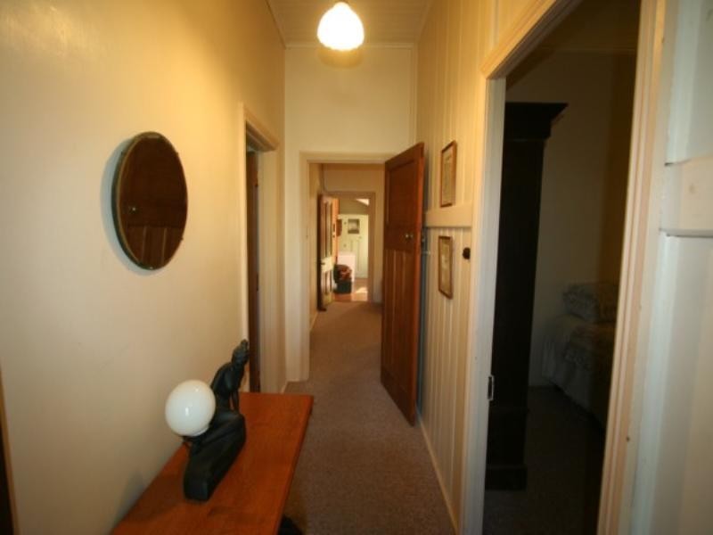 50 Wood Street, Tenterfield NSW 2372