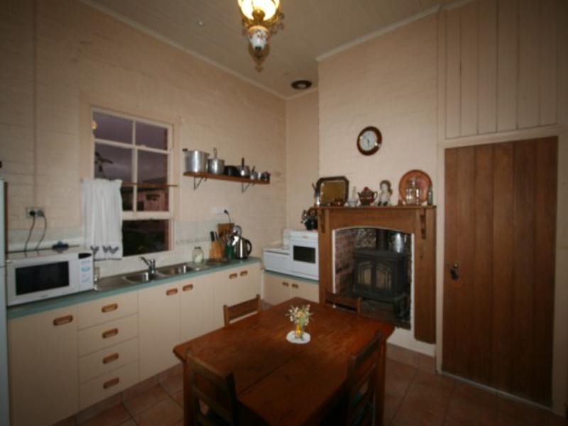 50 Wood Street, Tenterfield NSW 2372