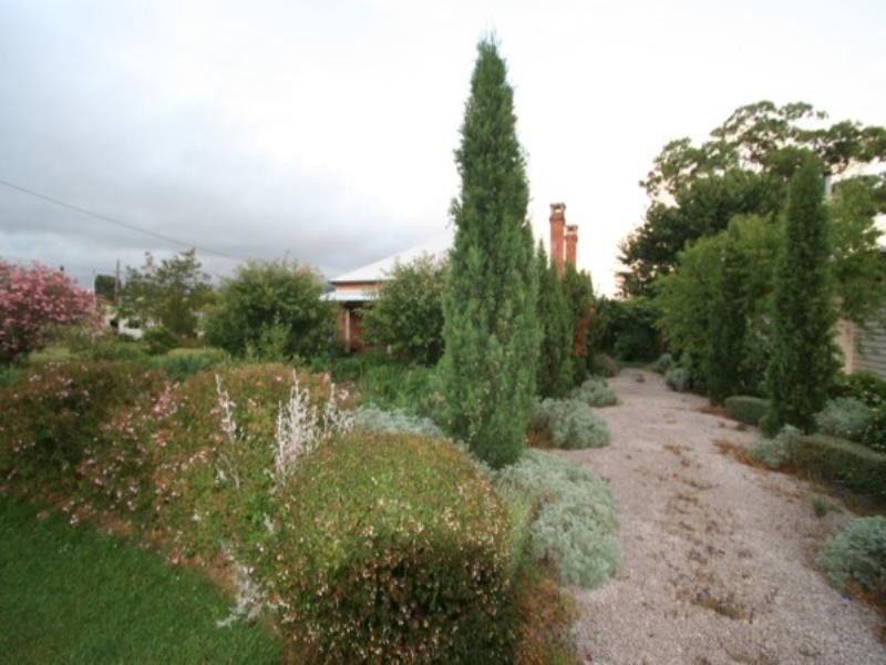 50 Wood Street, Tenterfield NSW 2372