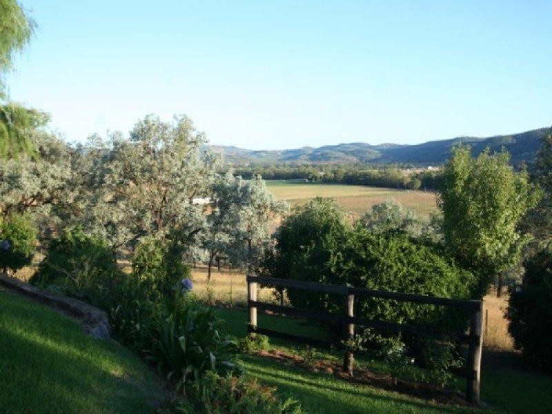 100 Mingoola Road, Tenterfield NSW 2372