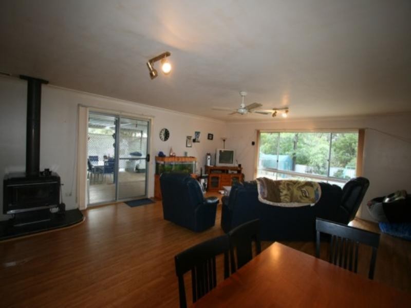 258 Douglas Street, Tenterfield NSW 2372