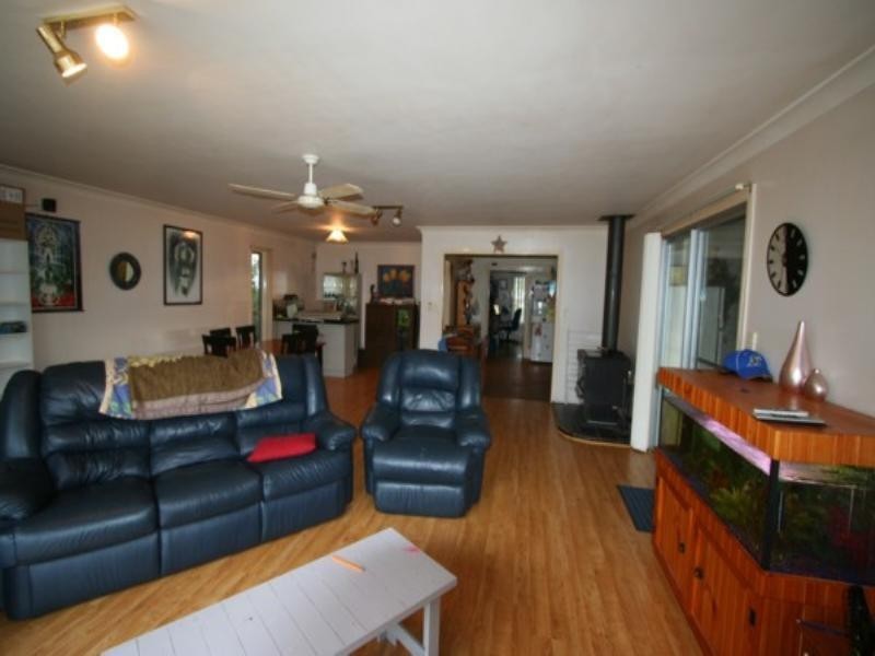 258 Douglas Street, Tenterfield NSW 2372