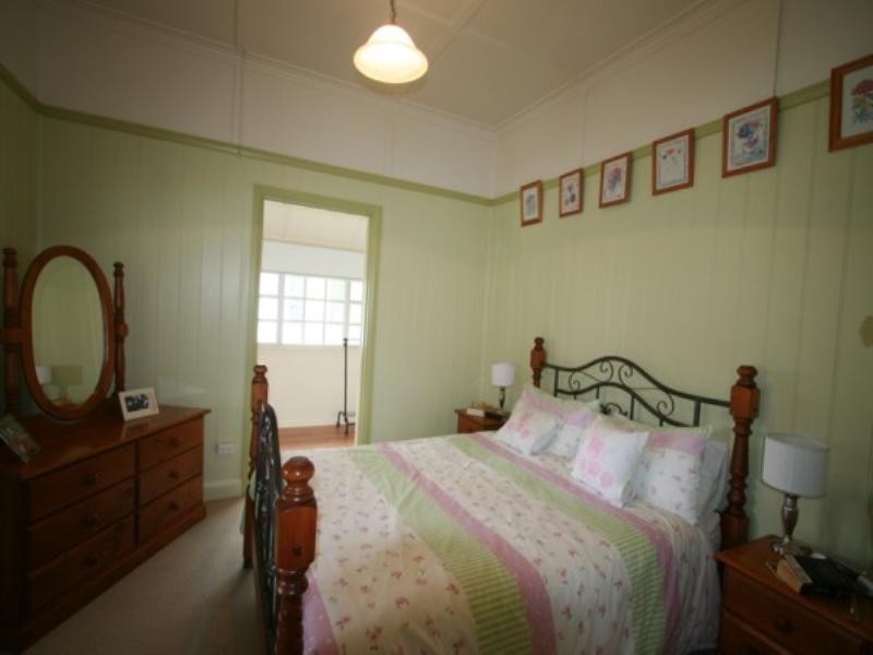 180 Manners Street, Tenterfield NSW 2372