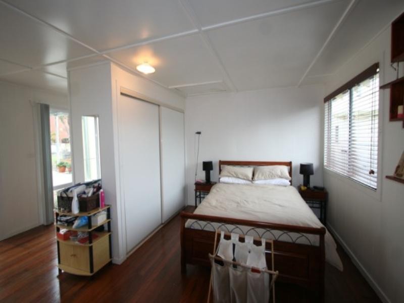 180 Manners Street, Tenterfield NSW 2372